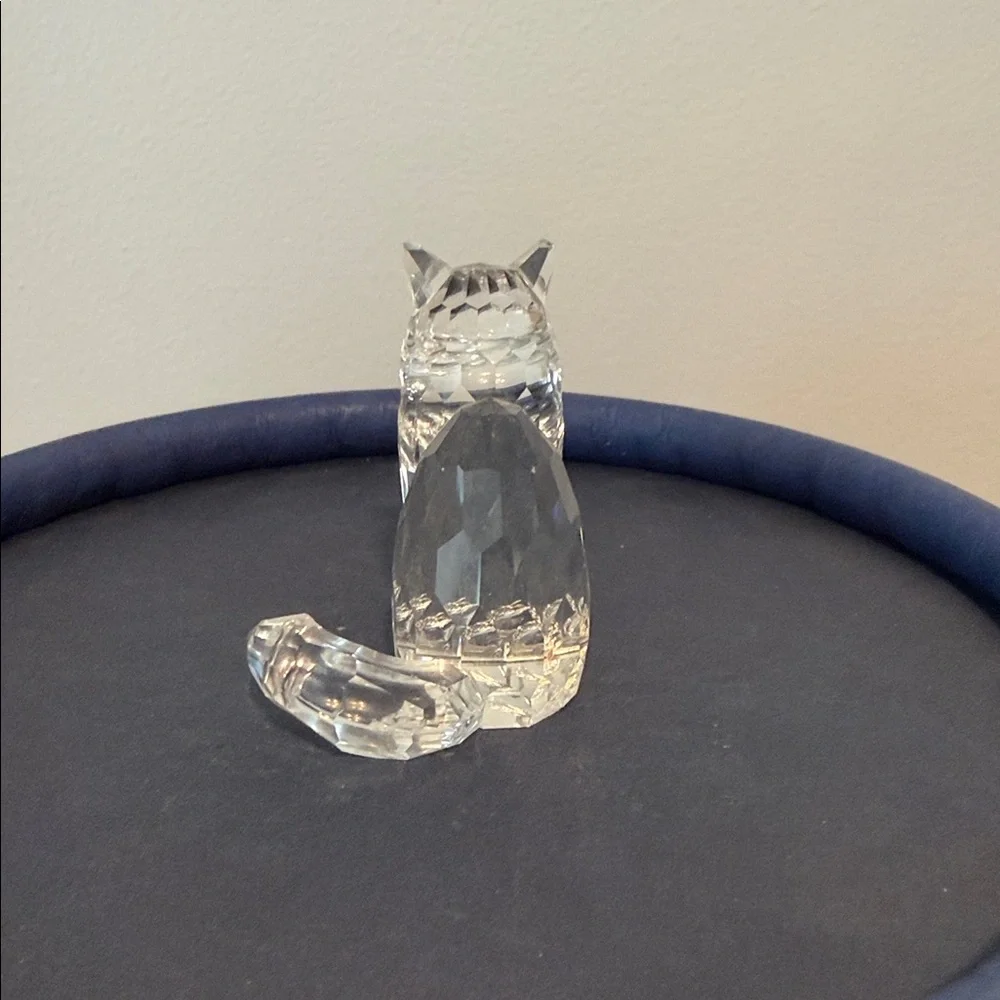 Swarovski Sitting Cat ~ Retired
